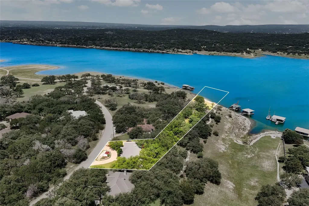 21604 Arrowhead Point Lago Vista TX 78645