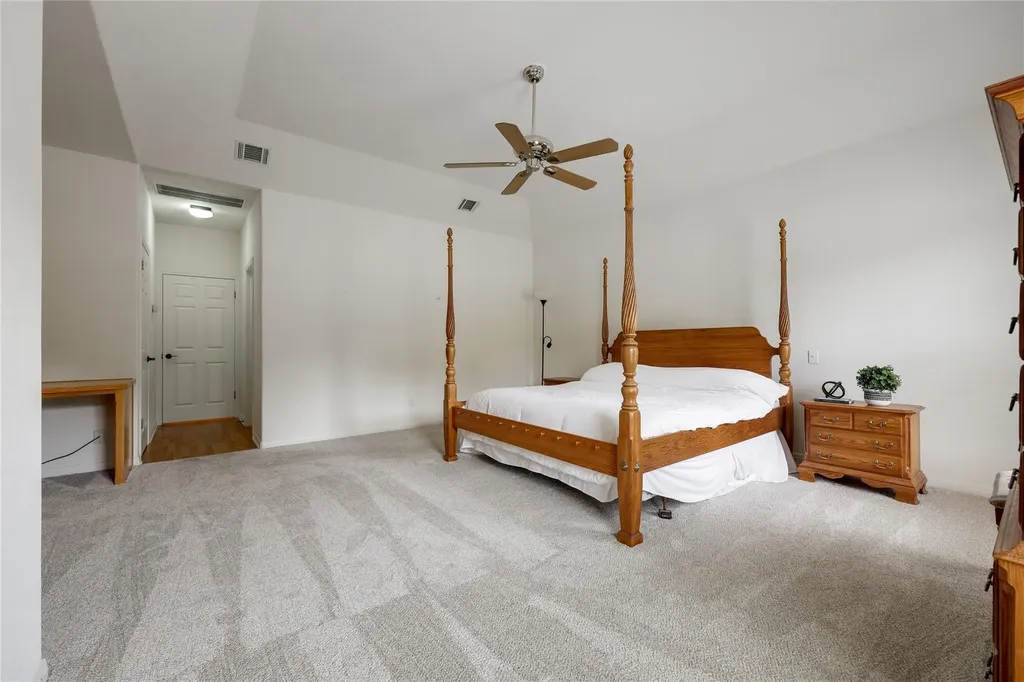 21604 Arrowhead Point Lago Vista TX 78645