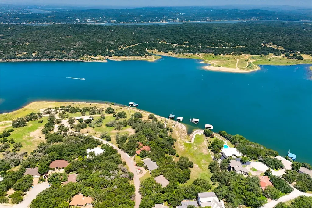 21604 Arrowhead Point Lago Vista TX 78645