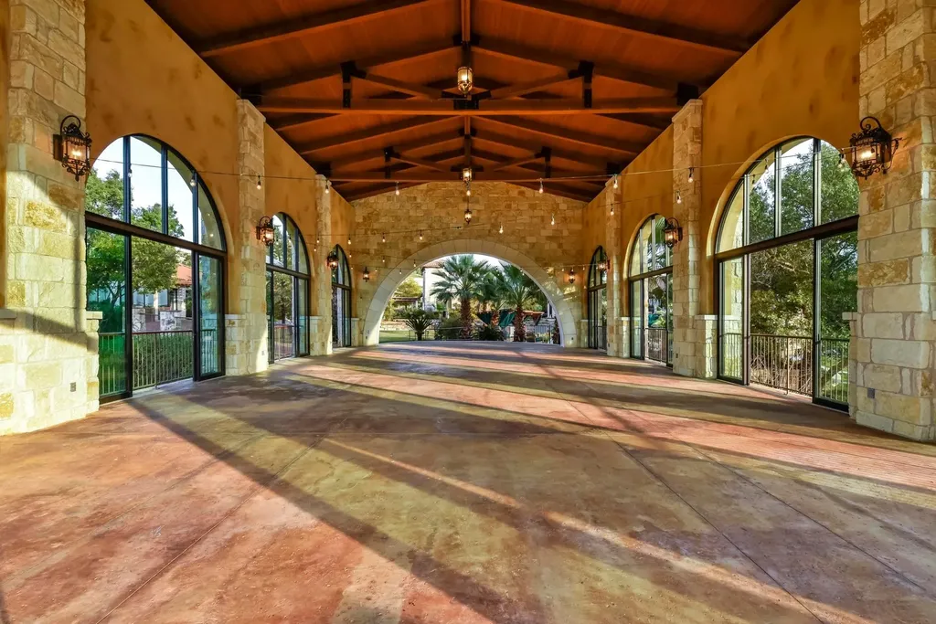 510 Elworth Path Austin TX 78738