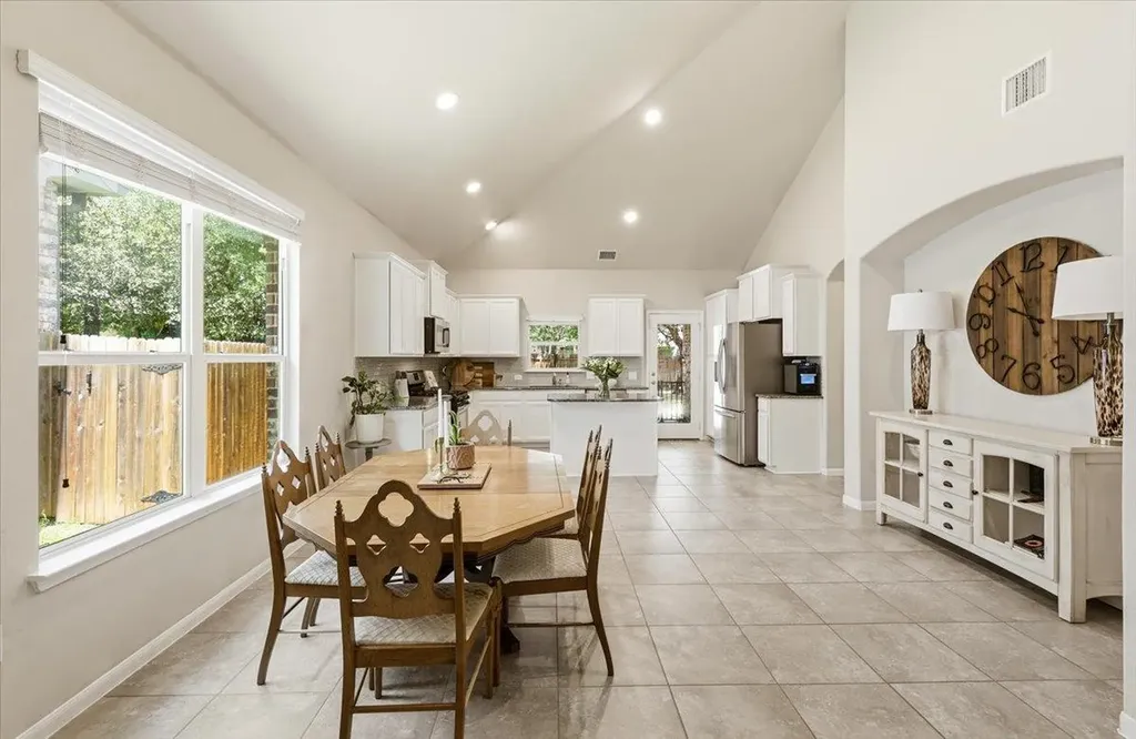 2424 Etta May Lane Leander TX 78641