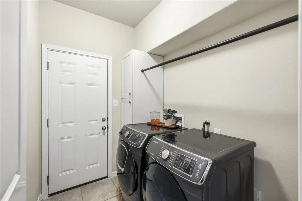 2424 Etta May Lane Leander TX 78641