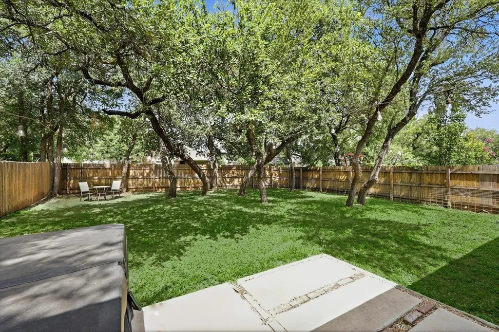 2424 Etta May Lane Leander TX 78641