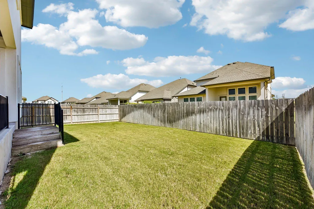 1209 Willie Ranch Way Leander TX 78641