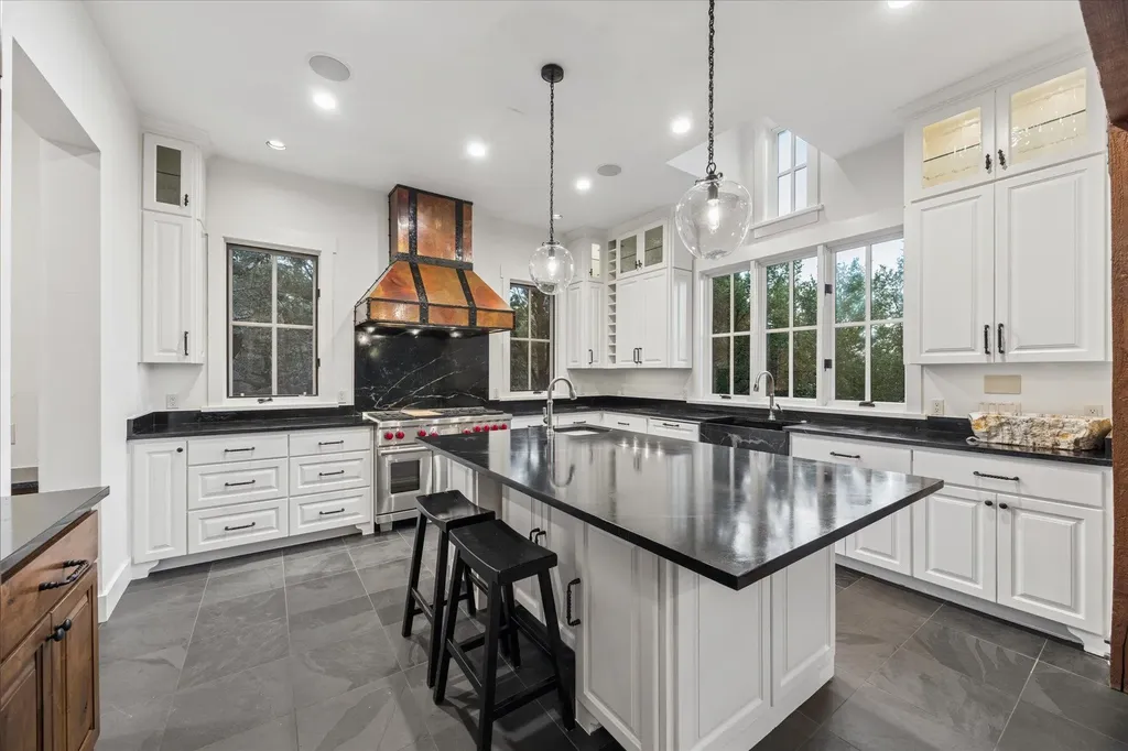 5729 Krause Lane Austin TX 78738