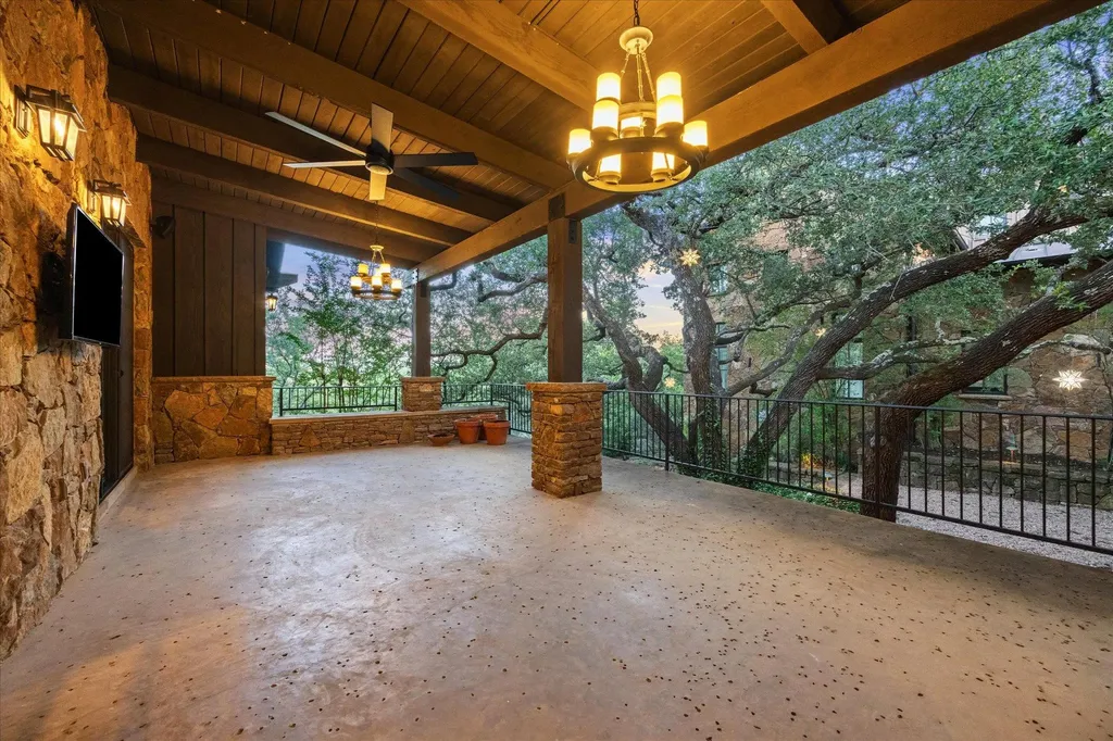 5729 Krause Lane Austin TX 78738