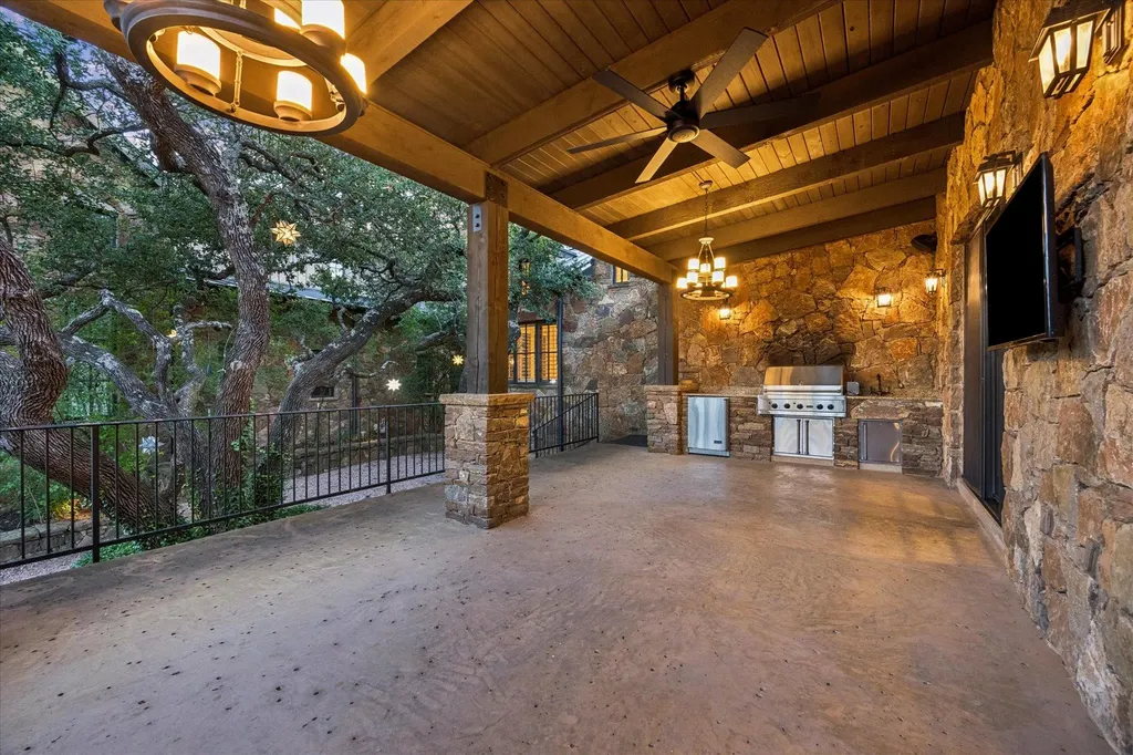 5729 Krause Lane Austin TX 78738