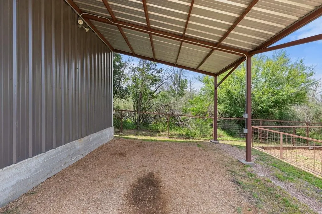 505 Broken Arrow Drive Spicewood TX 78669