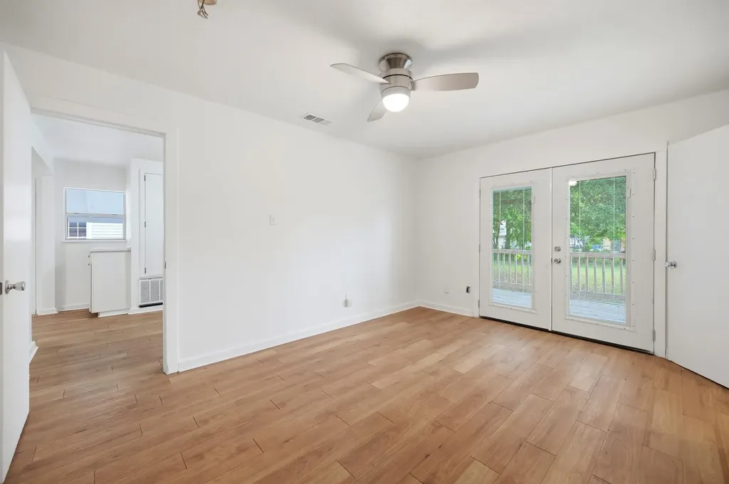 127 Suddith Drive San Antonio TX 78233