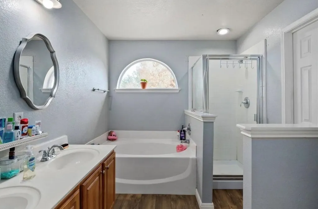 512 Mockingbird Lane Lockhart TX 78644