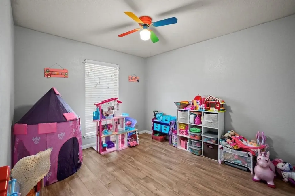 512 Mockingbird Lane Lockhart TX 78644