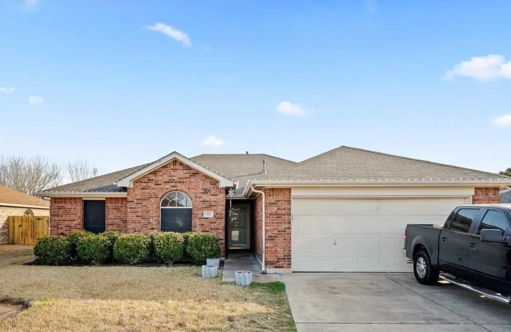 512 Mockingbird Lane Lockhart TX 78644