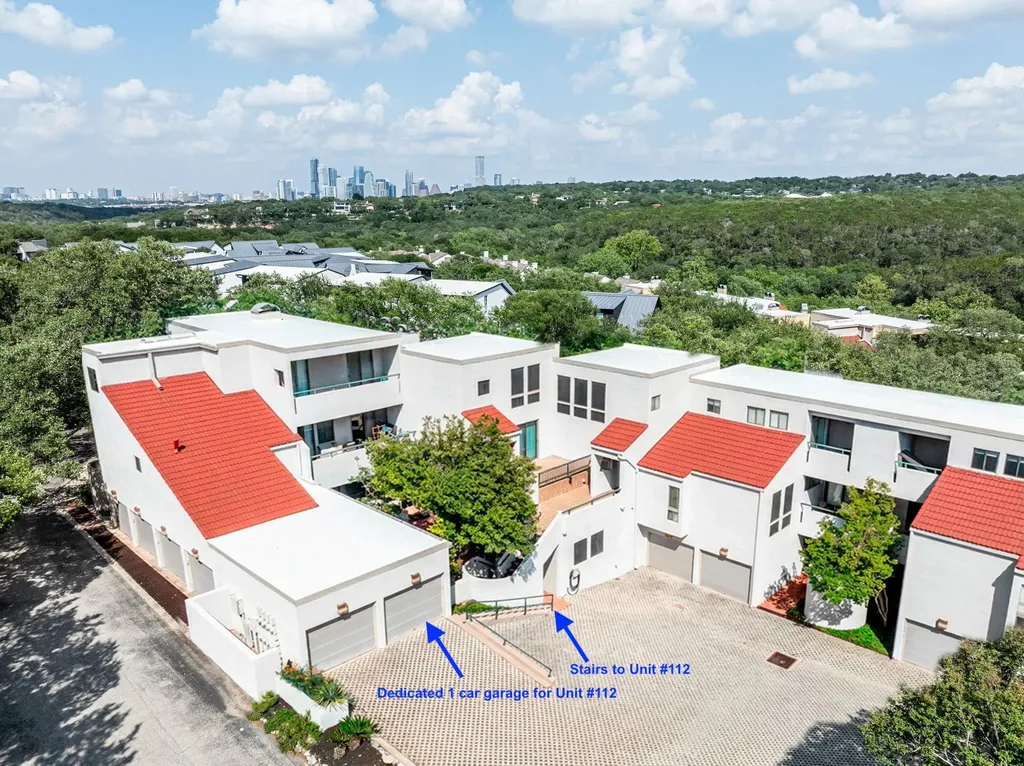 1735 Spyglass Drive Austin TX 78746