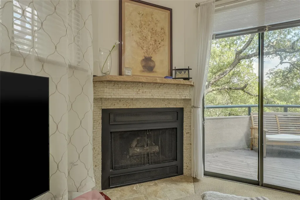 1735 Spyglass Drive Austin TX 78746