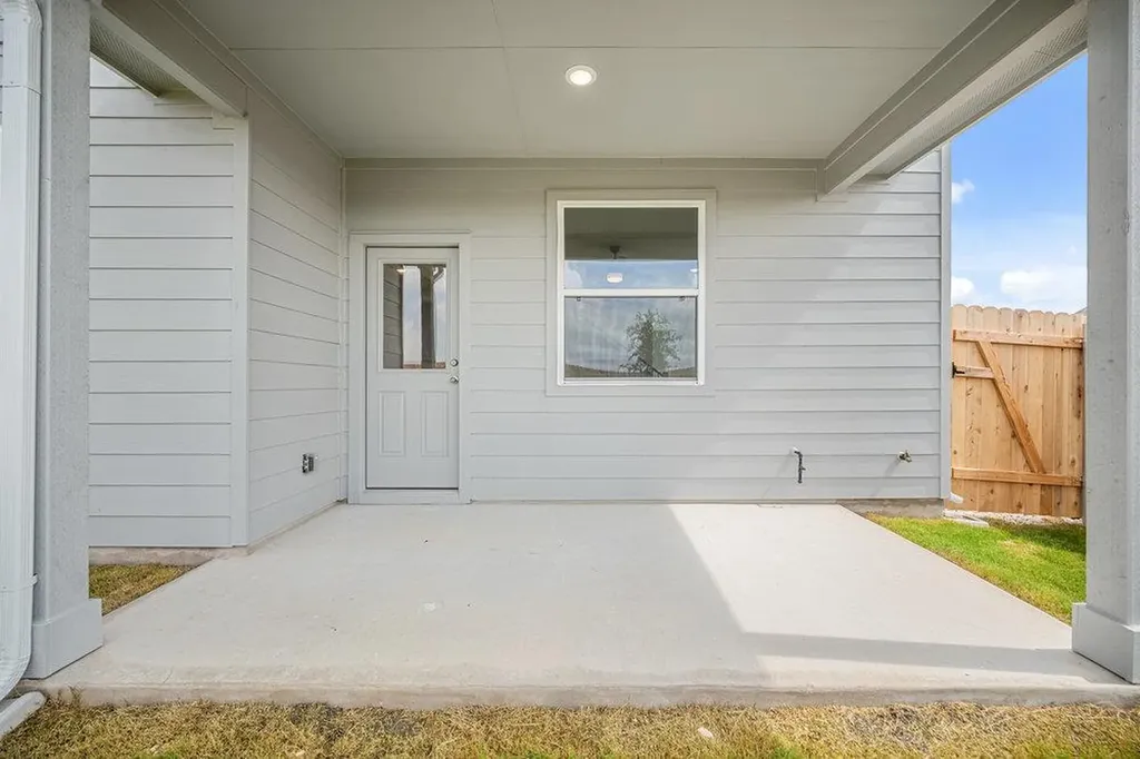 295 Young Street Buda TX 78610