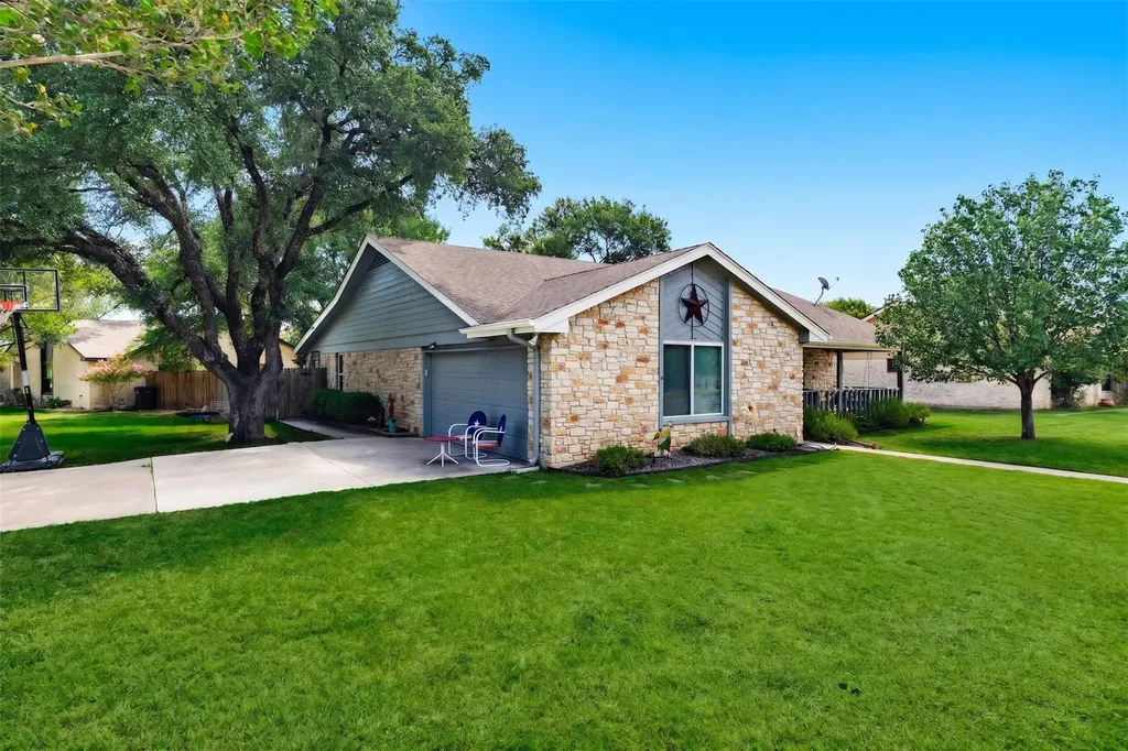 3423 Bluebonnet Trail Georgetown TX 78628