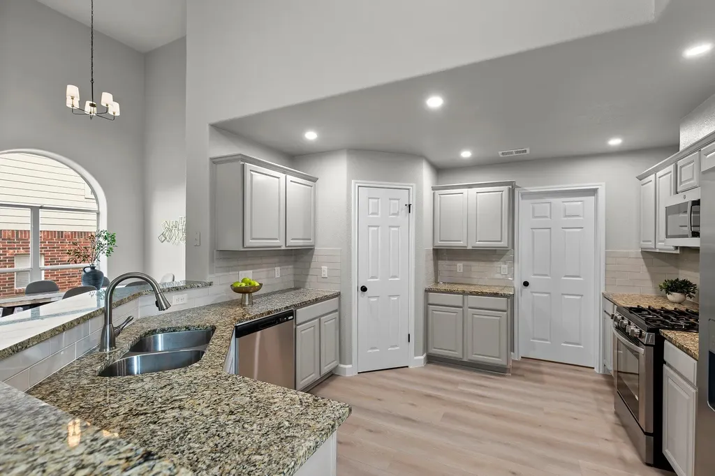 2106 Faldo Lane Round Rock TX 78664
