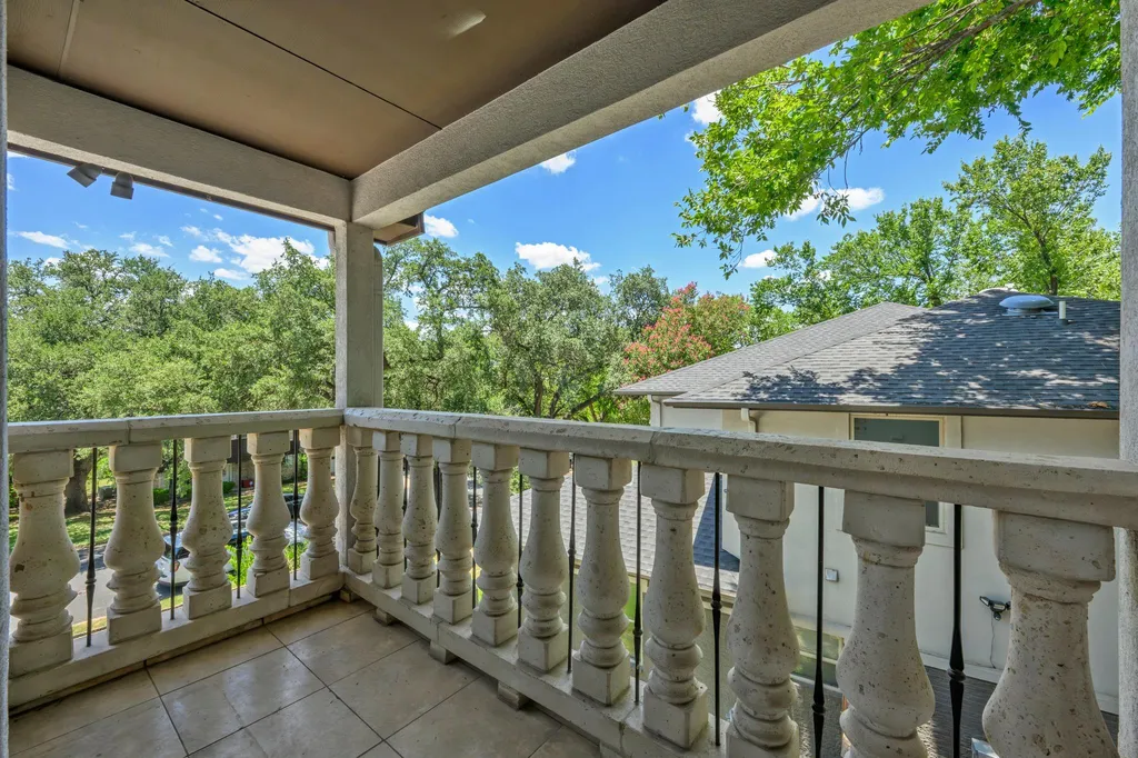 2307 Alta Vista Avenue Austin TX 78704