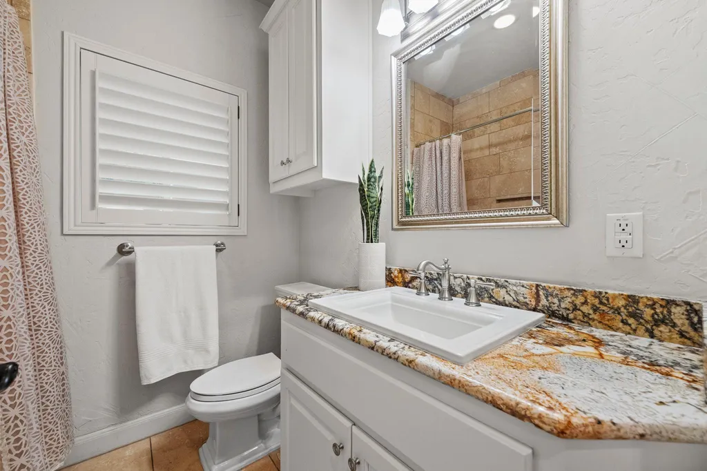 2307 Alta Vista Avenue Austin TX 78704