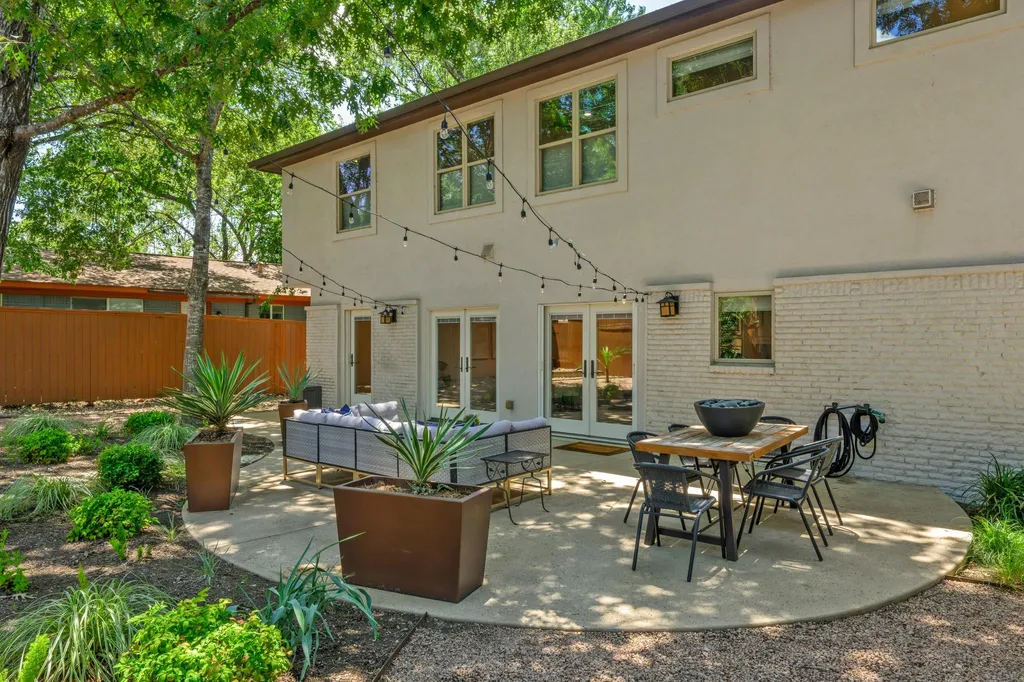 2307 Alta Vista Avenue Austin TX 78704