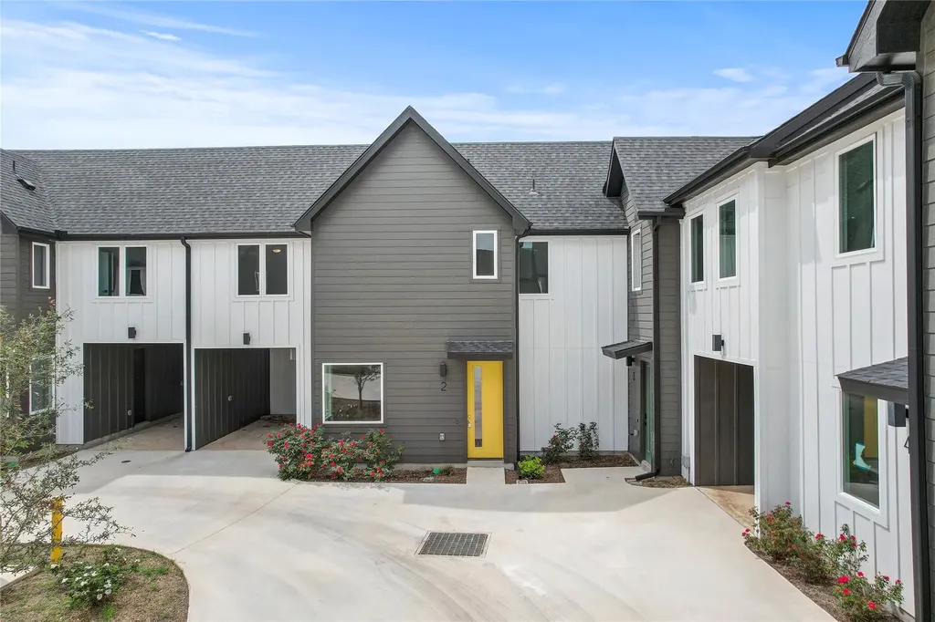 4127 E 12th Street Austin TX 78721