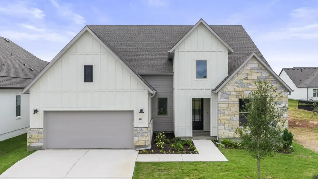 444 Trabuco Bend Liberty Hill TX 78642