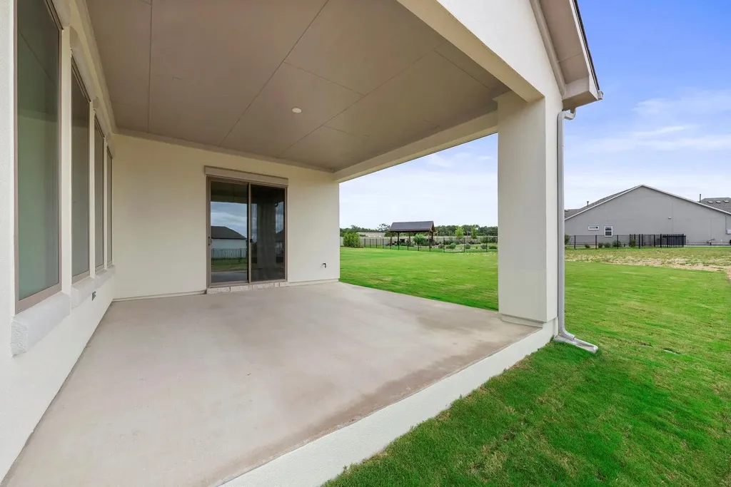 444 Trabuco Bend Liberty Hill TX 78642