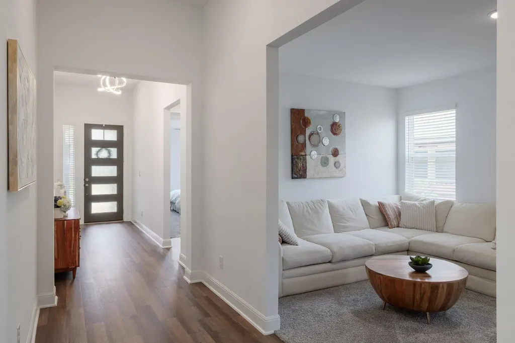 5705 Navajo Draw Lane Austin TX 78738