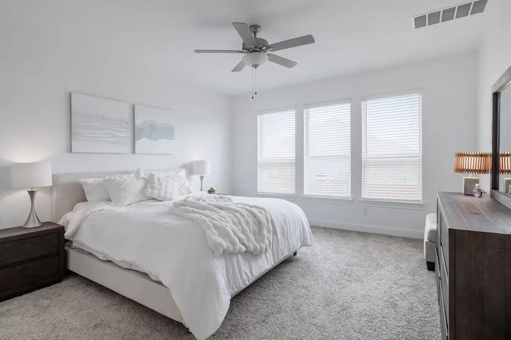 5705 Navajo Draw Lane Austin TX 78738