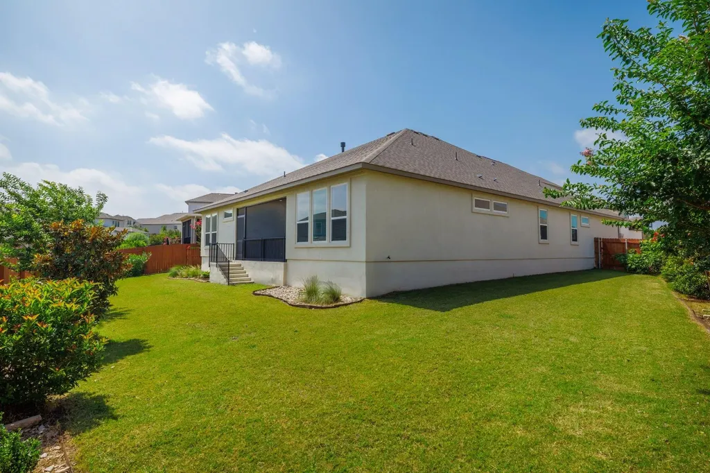 5705 Navajo Draw Lane Austin TX 78738