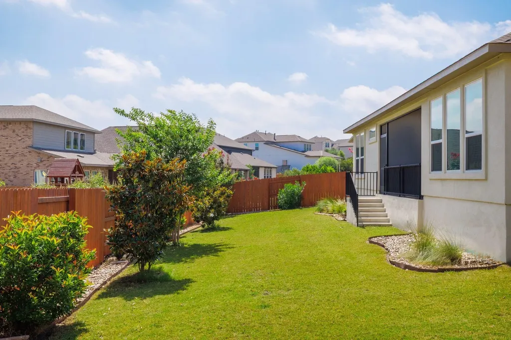 5705 Navajo Draw Lane Austin TX 78738