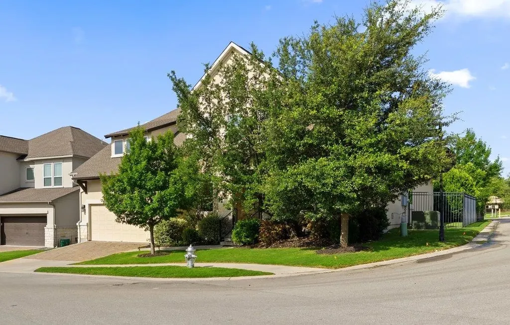 11613 Lake Stone Drive Austin TX 78738