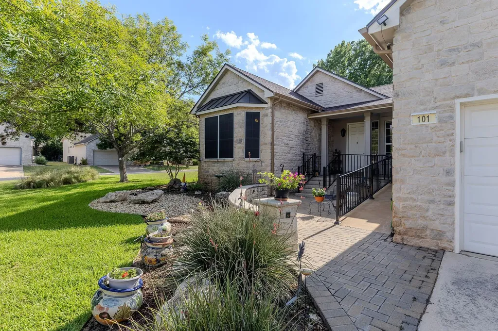 101 Morning Glory Circle Georgetown TX 78633
