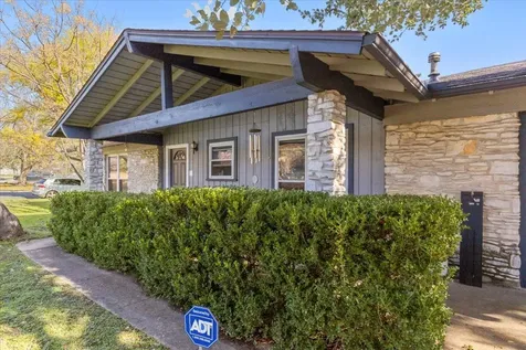 8713 Azalea Trail Austin TX 78759