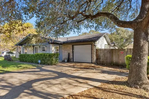 8713 Azalea Trail Austin TX 78759