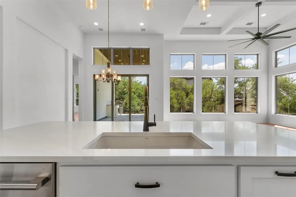 100 Sunny Bell Court Georgetown TX 78628