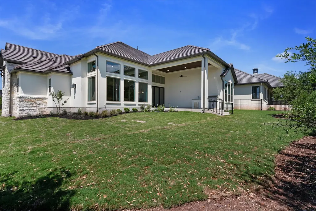 100 Sunny Bell Court Georgetown TX 78628