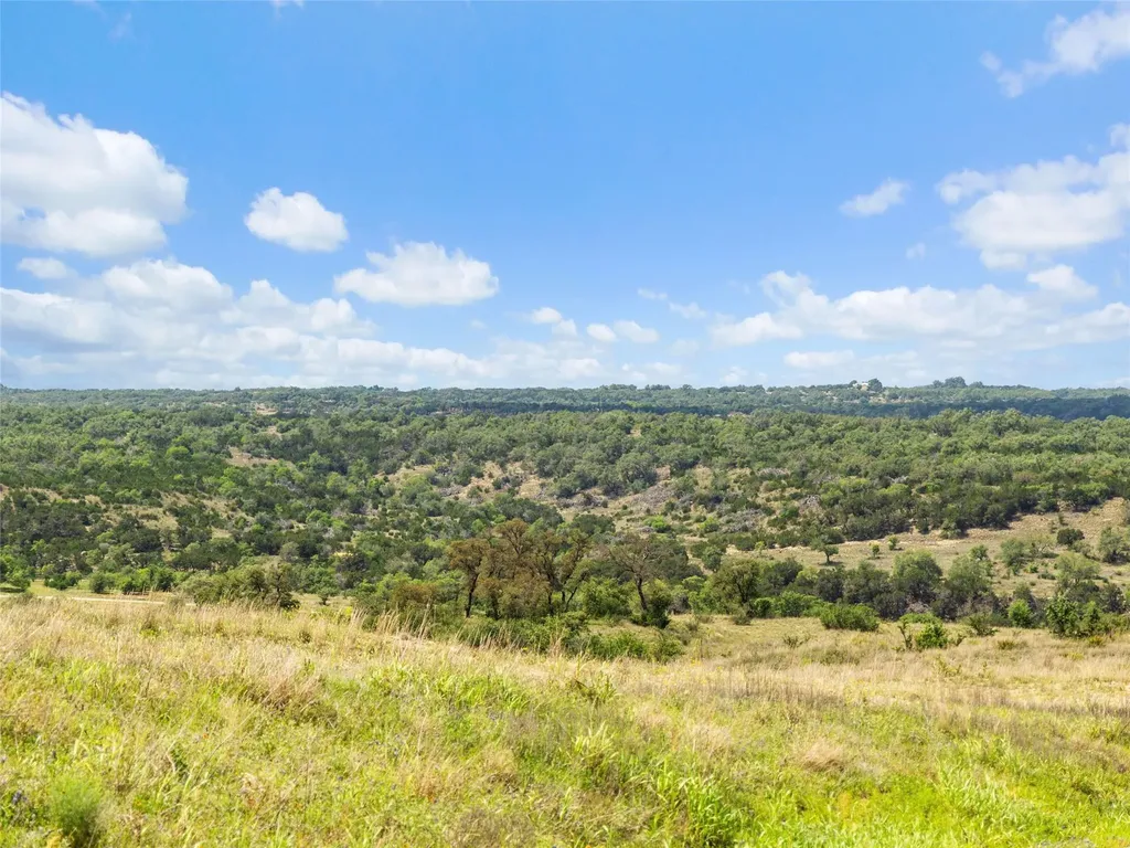 7418 Spiro Trail Austin TX 78738