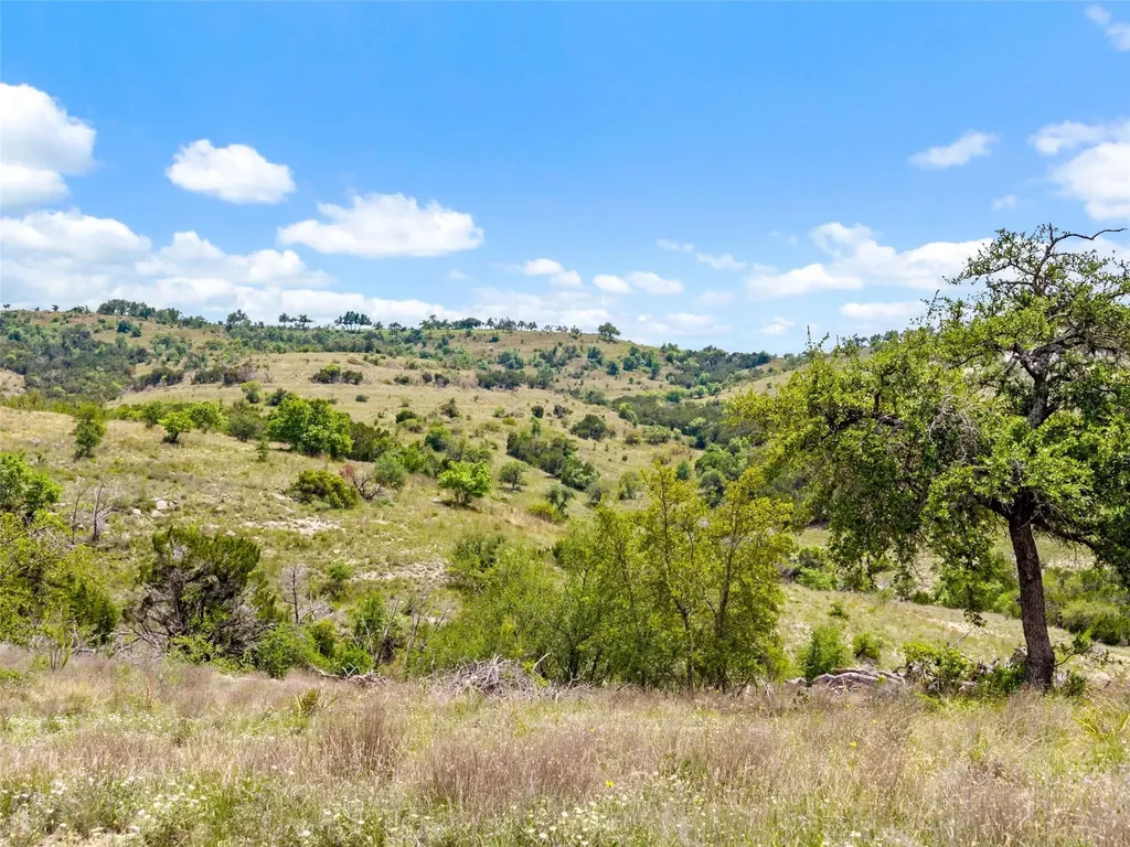 7418 Spiro Trail Austin TX 78738