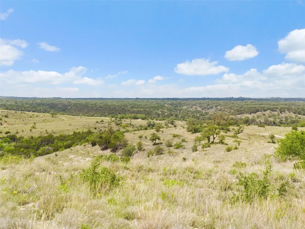 7418 Spiro Trail Austin TX 78738