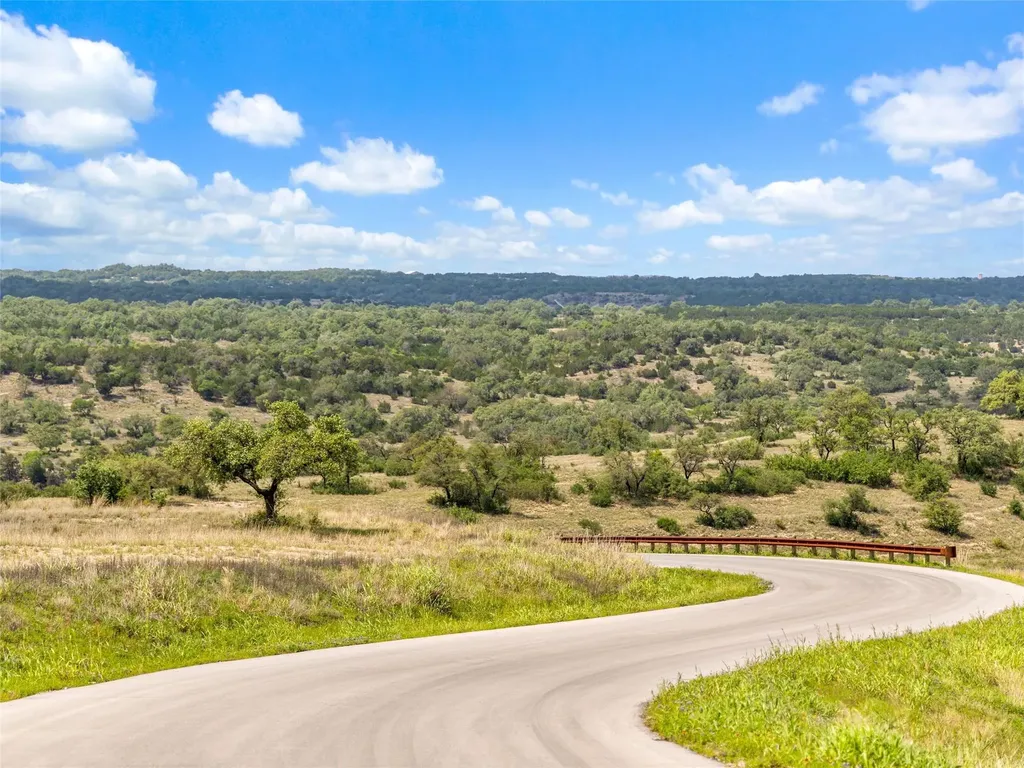 7418 Spiro Trail Austin TX 78738