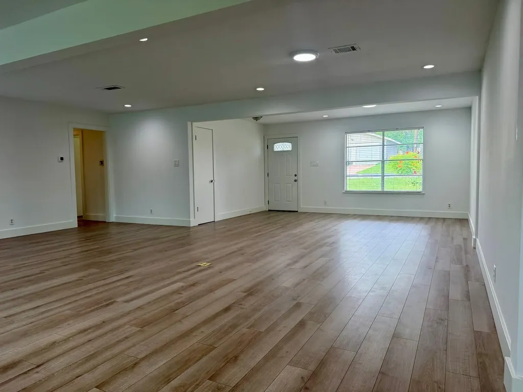 11507 Oak Trail Austin TX 78753