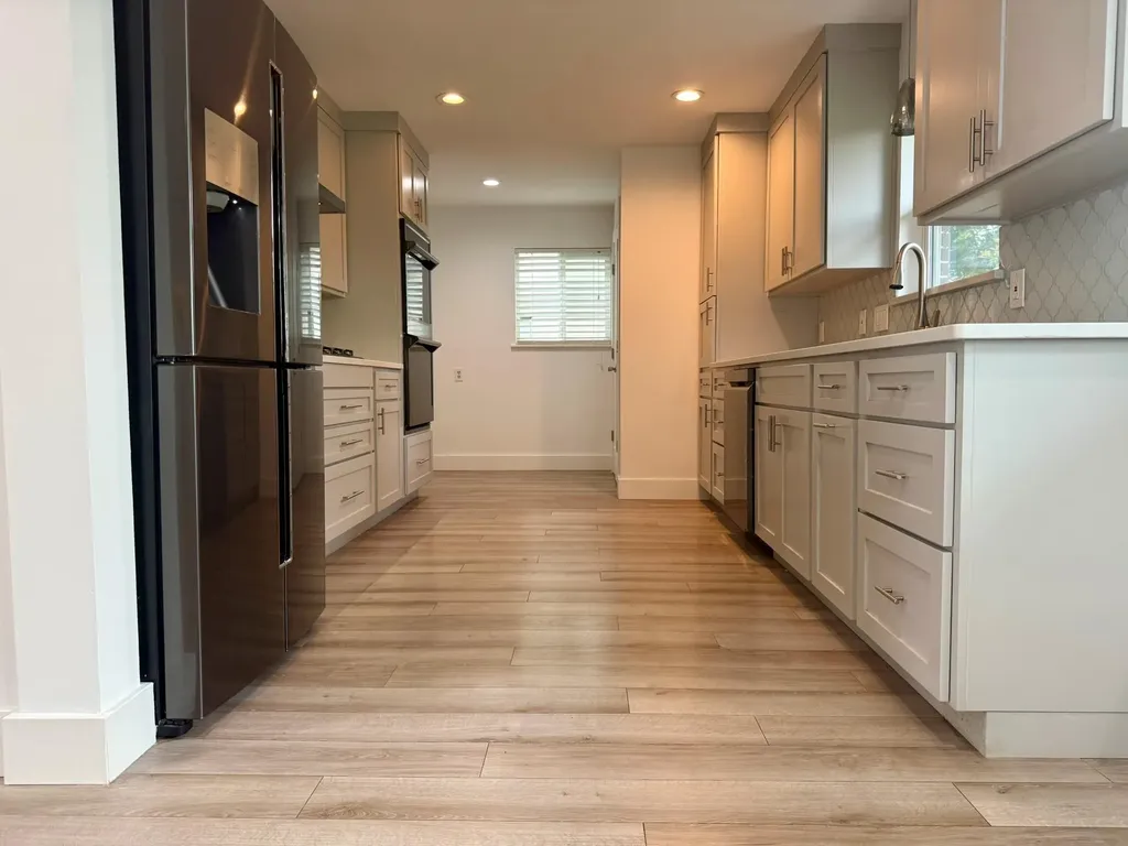 11507 Oak Trail Austin TX 78753