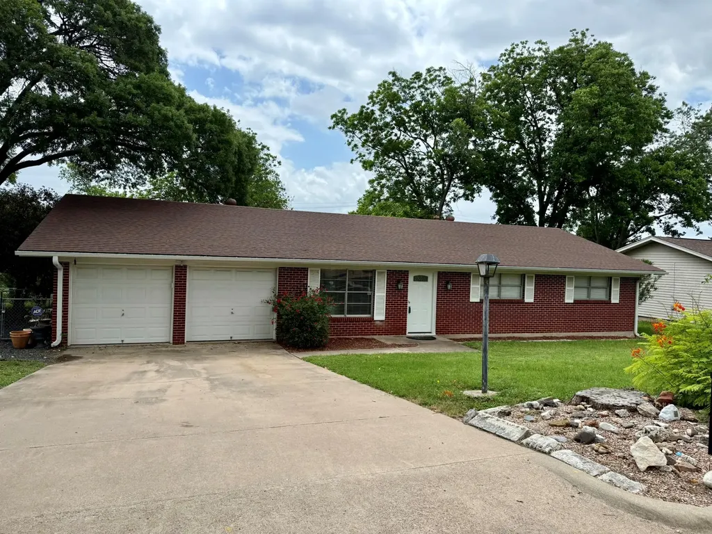 11507 Oak Trail Austin TX 78753