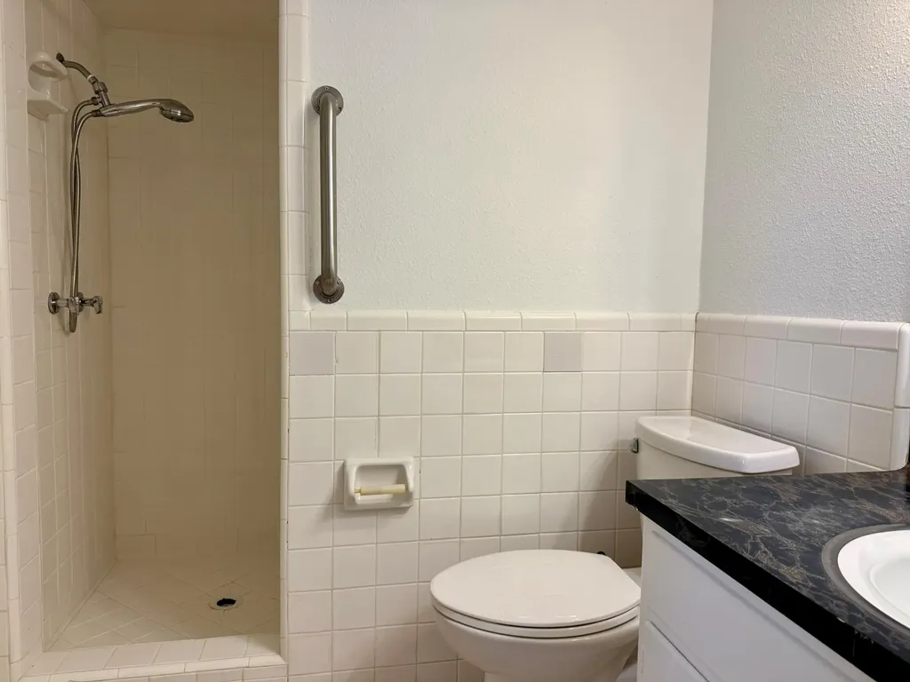 11507 Oak Trail Austin TX 78753