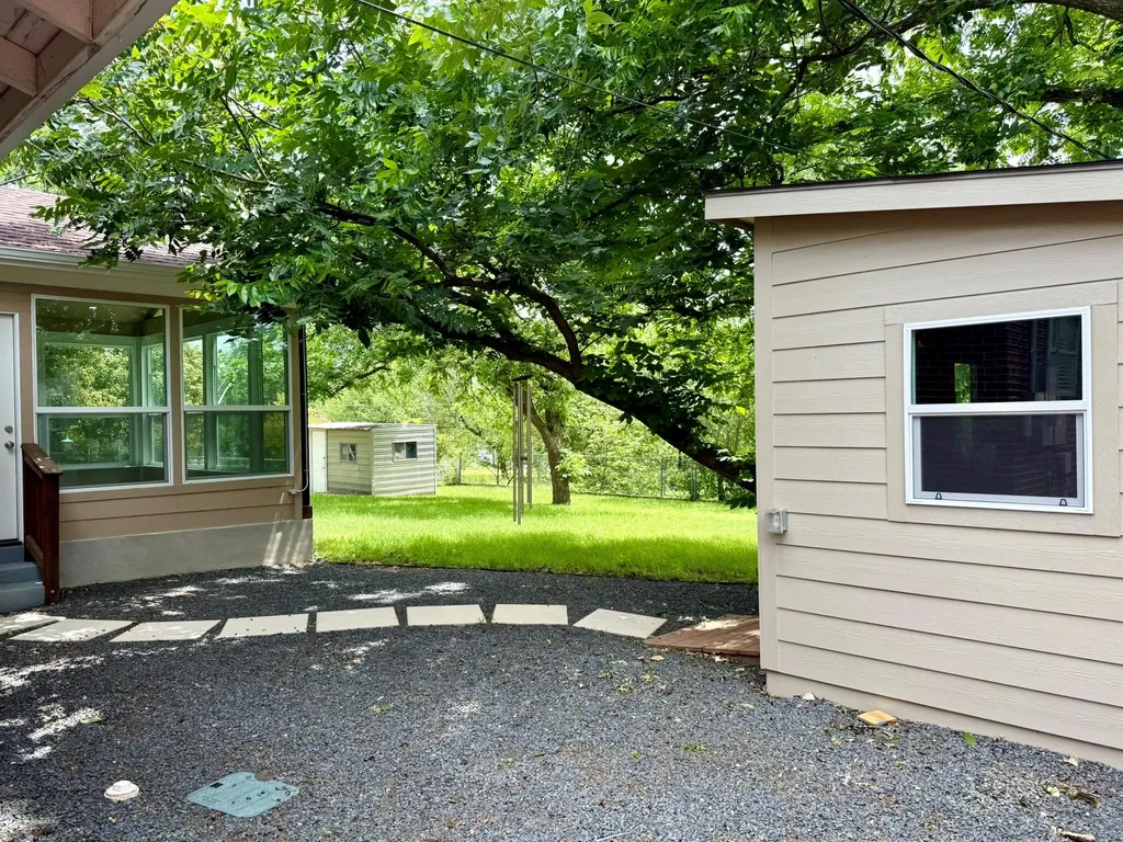 11507 Oak Trail Austin TX 78753