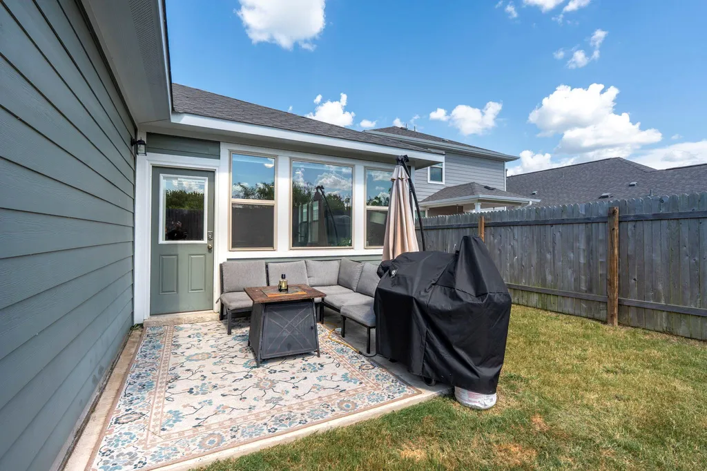 12402 Zenyatta Drive Buda TX 78610
