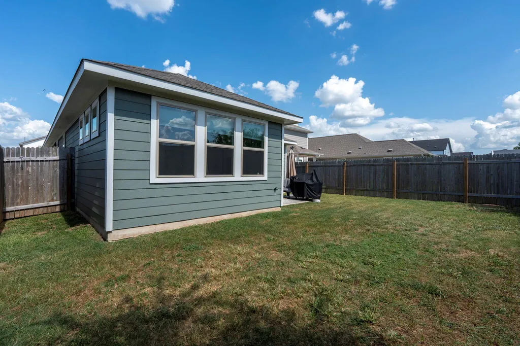 12402 Zenyatta Drive Buda TX 78610