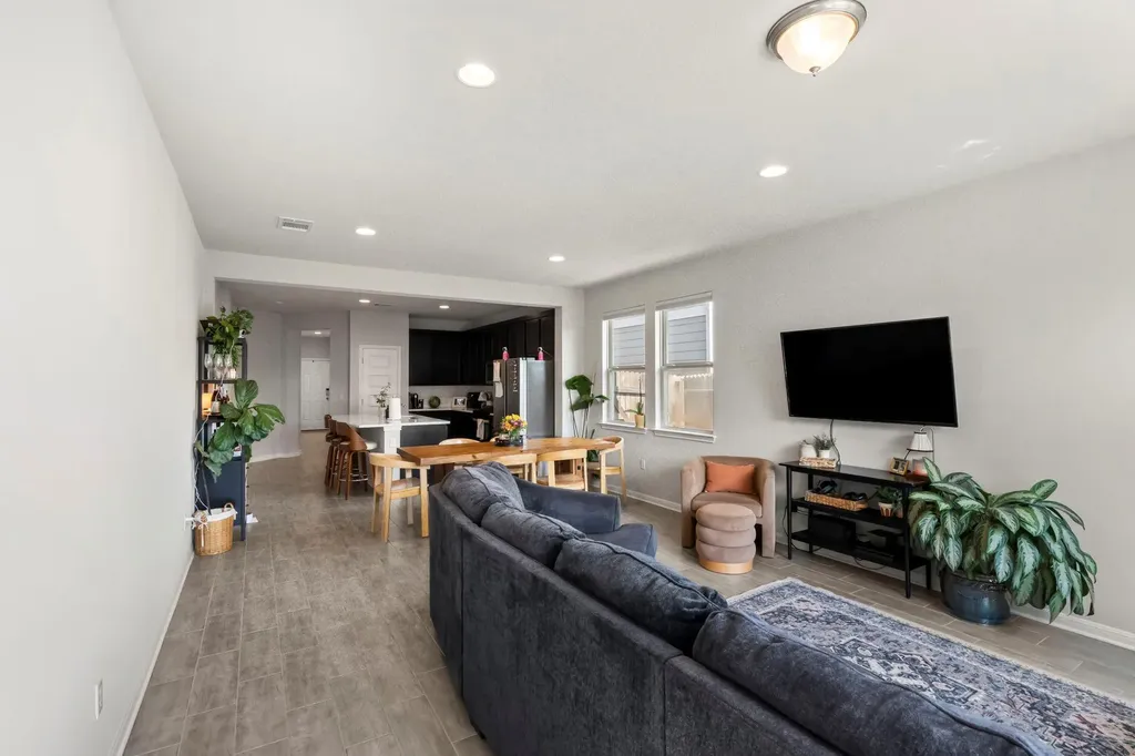 12402 Zenyatta Drive Buda TX 78610