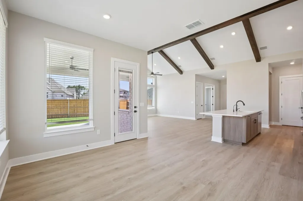 110 Seaside Sparrow Way Kyle TX 78640